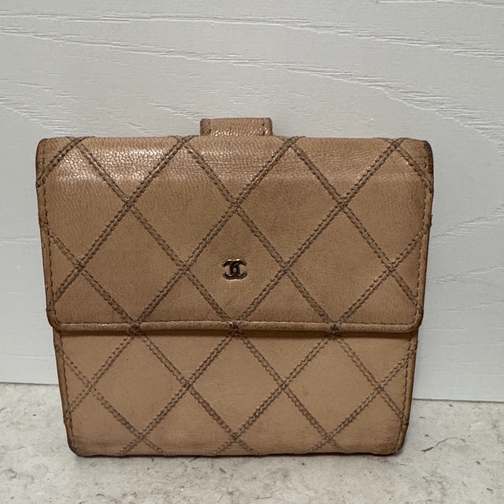 CHANEL Beige Quilted Wallet -with wear